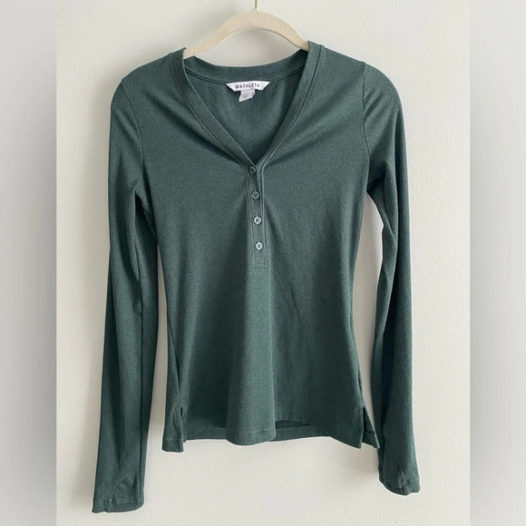 ATHLETA Uptempo Ribbed Henley Long Sleeve Size XXS (fits like fitted XS) - Picture 2 of 6